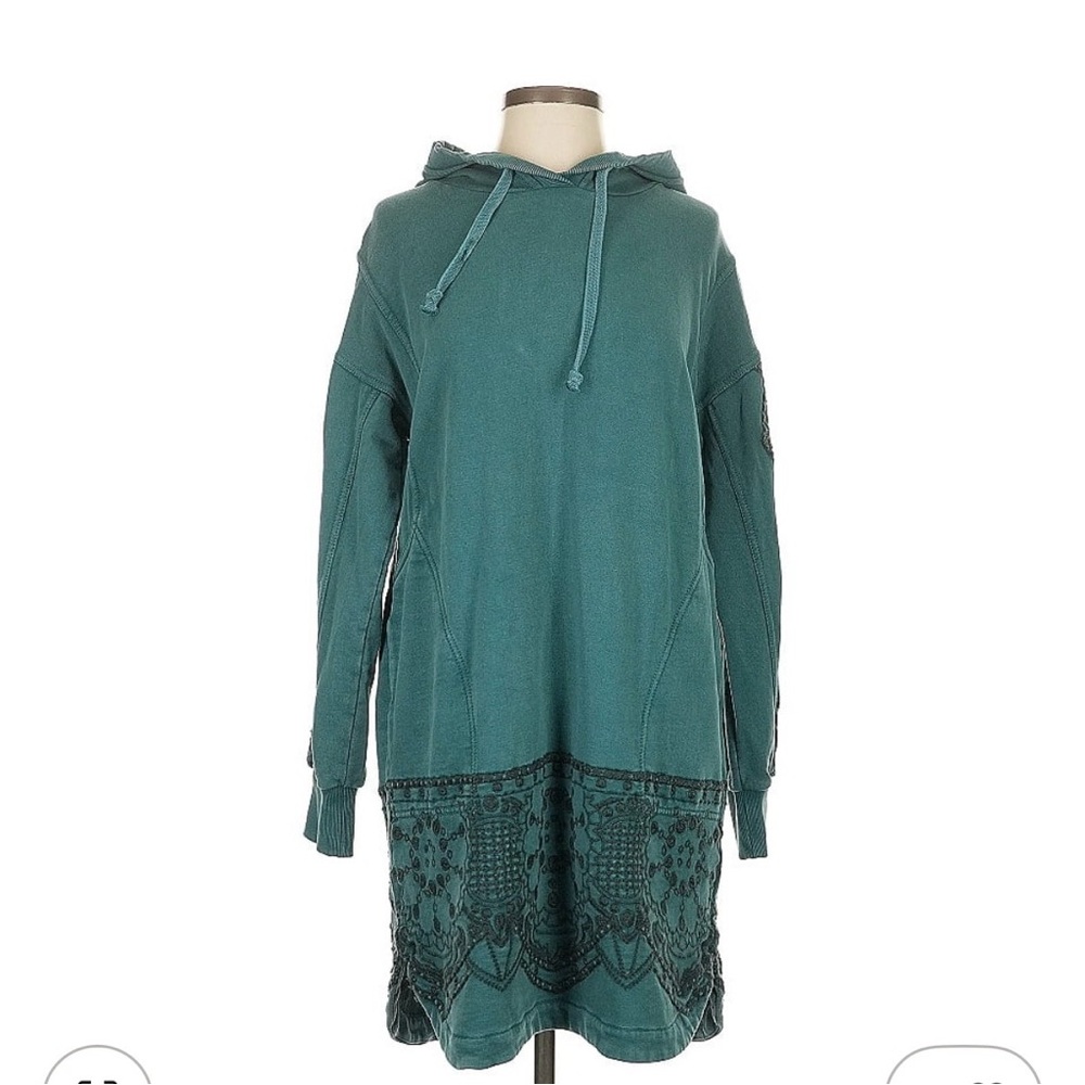 Anthropologie Elaine Embroidered Hoodie